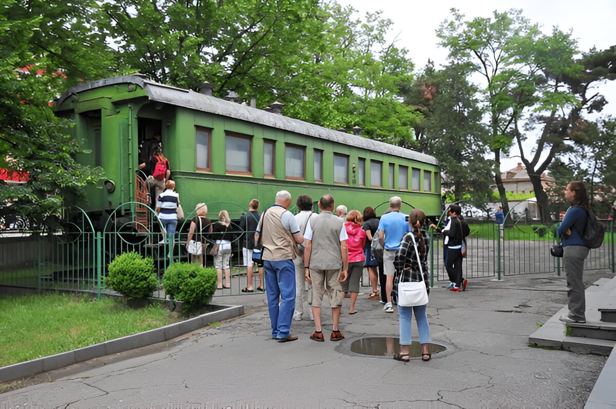 Mtskheta – Jvari – Gori – Uplistsikhe Full-Day Cultural & Historical Tour Group Guided Tour image 7
