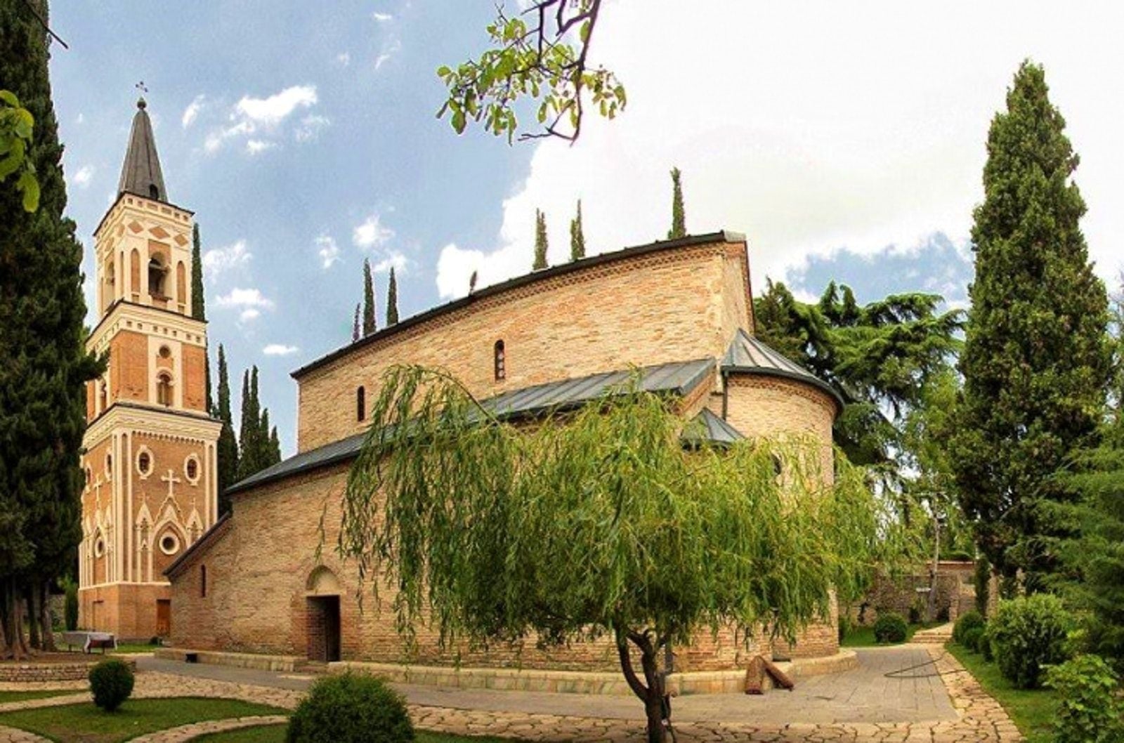 Tbilisi: Kakheti Region,Signaghi Tour with 9 Wine Tastings